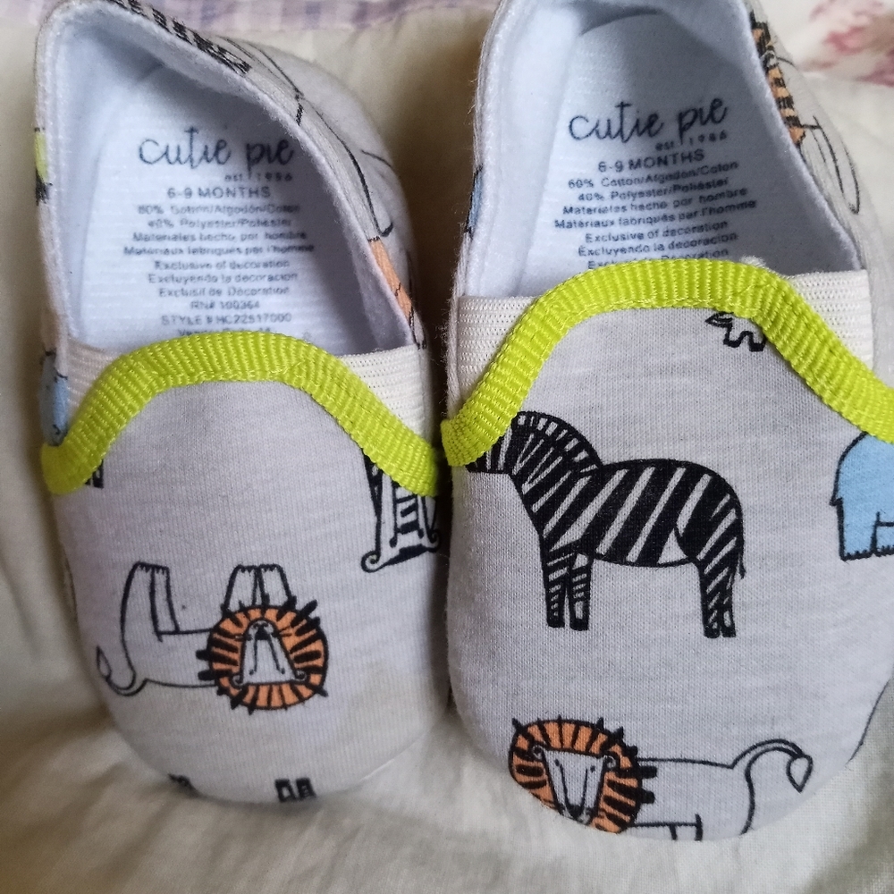 Baby slippers